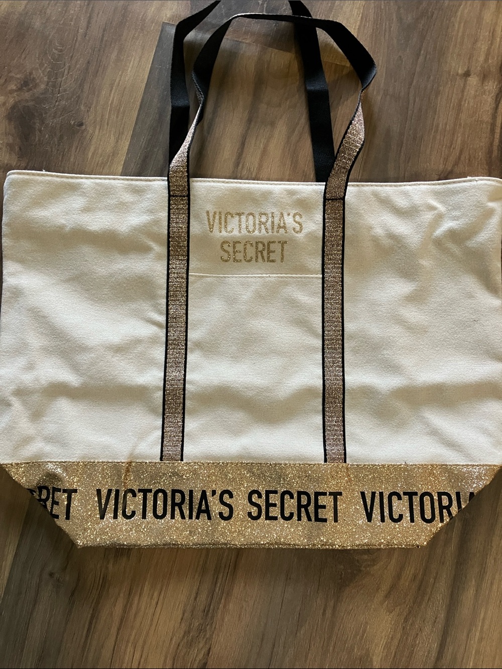VICTORIA SECRET BUNDLE OF TOTES - Picture 9 of 15